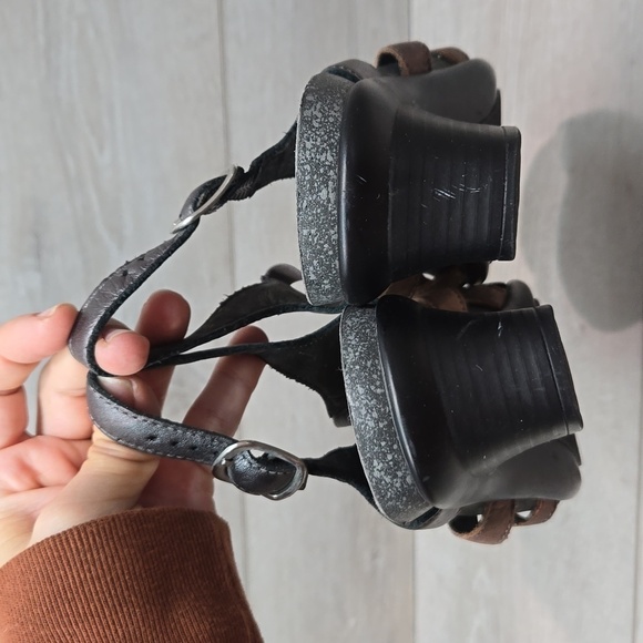 SAS Women Comfort Tripad Strappy Leather Heels Sandals shoes sz 8.5M - Picture 7 of 13